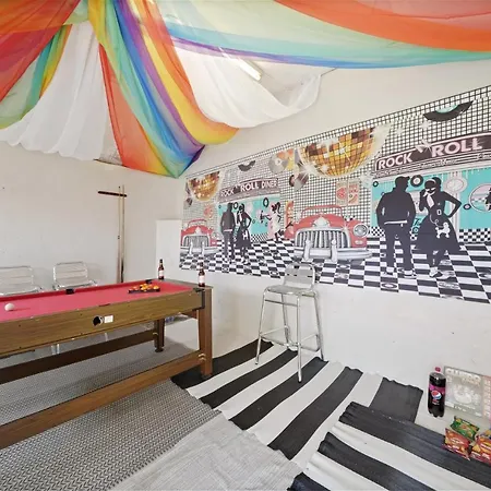 Holiday home Boutique - Hottub - Games - Parking Bristol